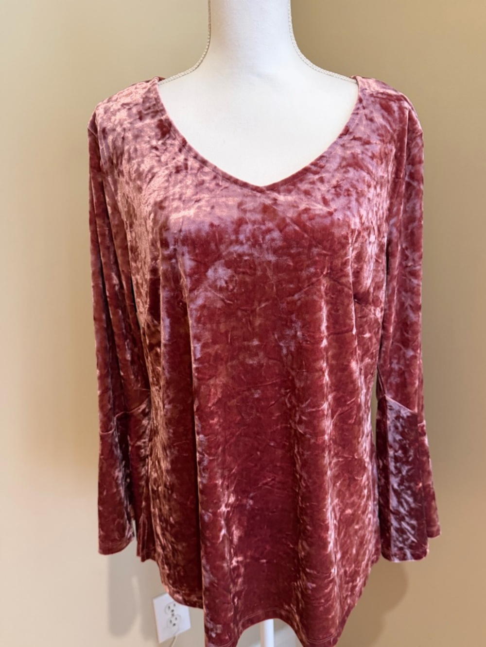 Velvet Isaac Mizrahi Live Shirt EUC